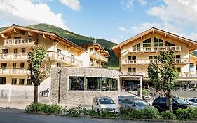Hotel Alpina